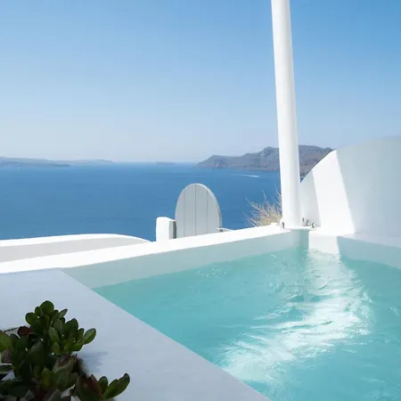 Villa Splendid Santorini With Sea View And Hot Tub *