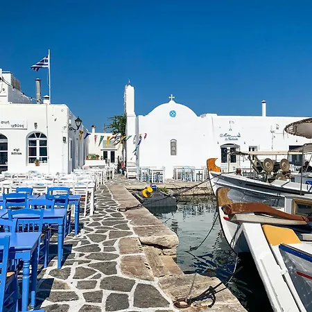 Villa Splendid Santorini With Sea View And Hottub
