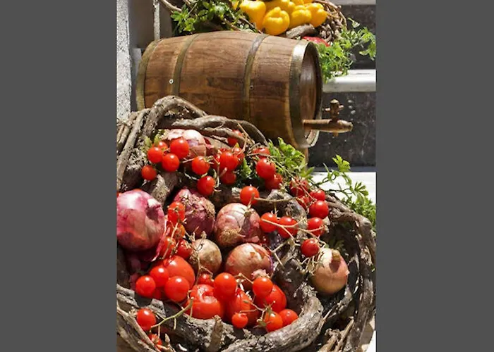 Splendid Santorini With Sea View And Hottub Villa Oia