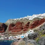 Splendid Santorini With Sea View And Hottub *